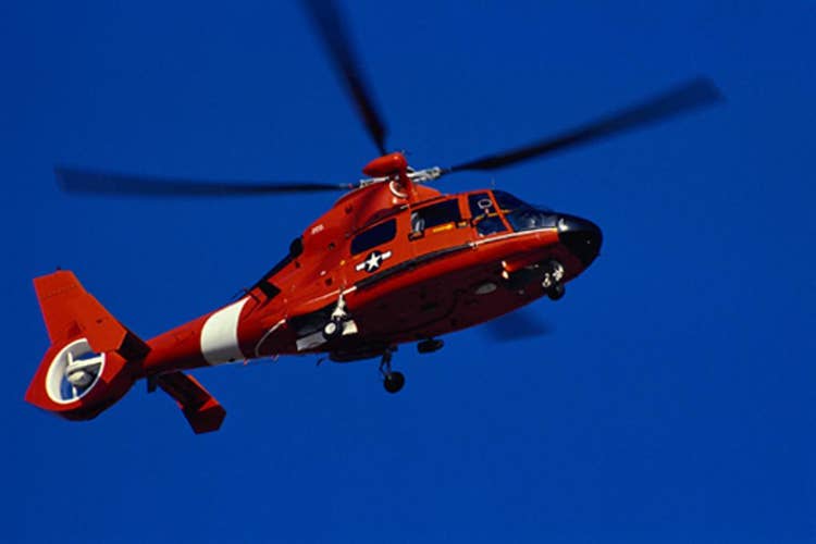 Coast_Guard_Helicopter_low.jpg