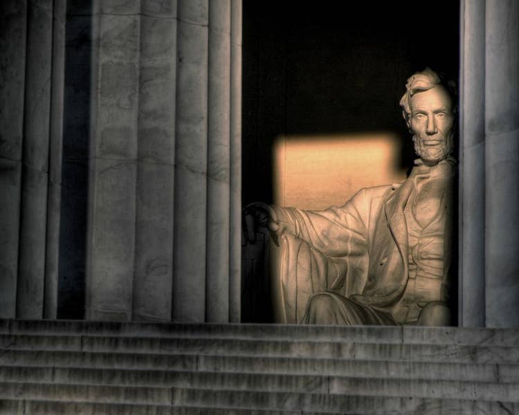 Lincoln_Memorial_low.jpg