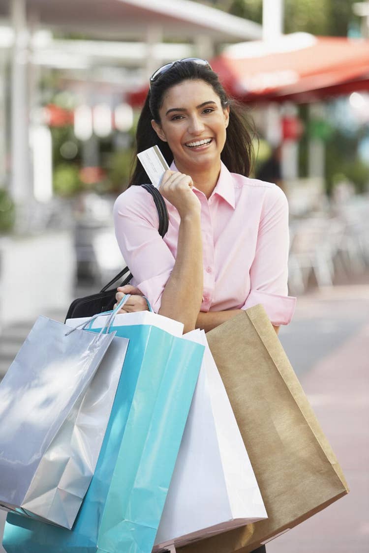 Woman_With_Bags_low.jpg